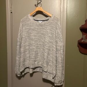 Time and Tru Crew Neck Navy and White Sweater